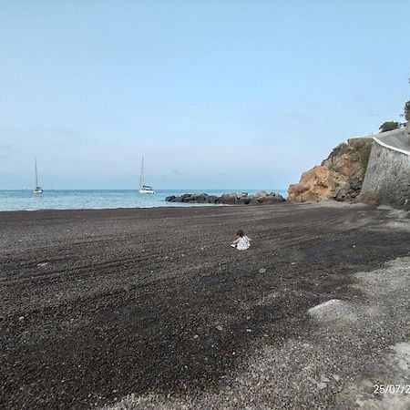 Holiday Home Mennulita Λίπαρι Εξωτερικό φωτογραφία