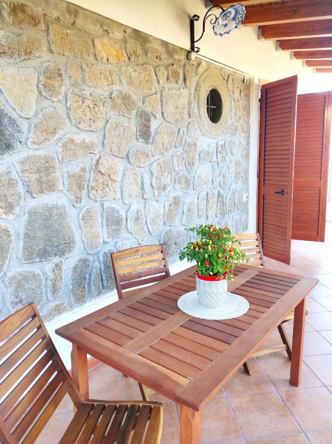 Holiday Home Mennulita Λίπαρι Εξωτερικό φωτογραφία